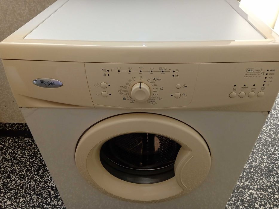 Електрически котлон CROWN,Пералня Whirlpool за части.
