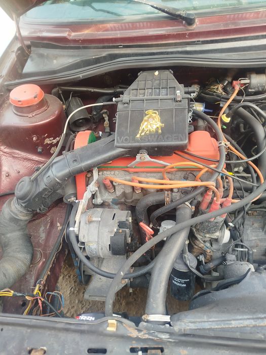 Продам машину в нормальном состояние