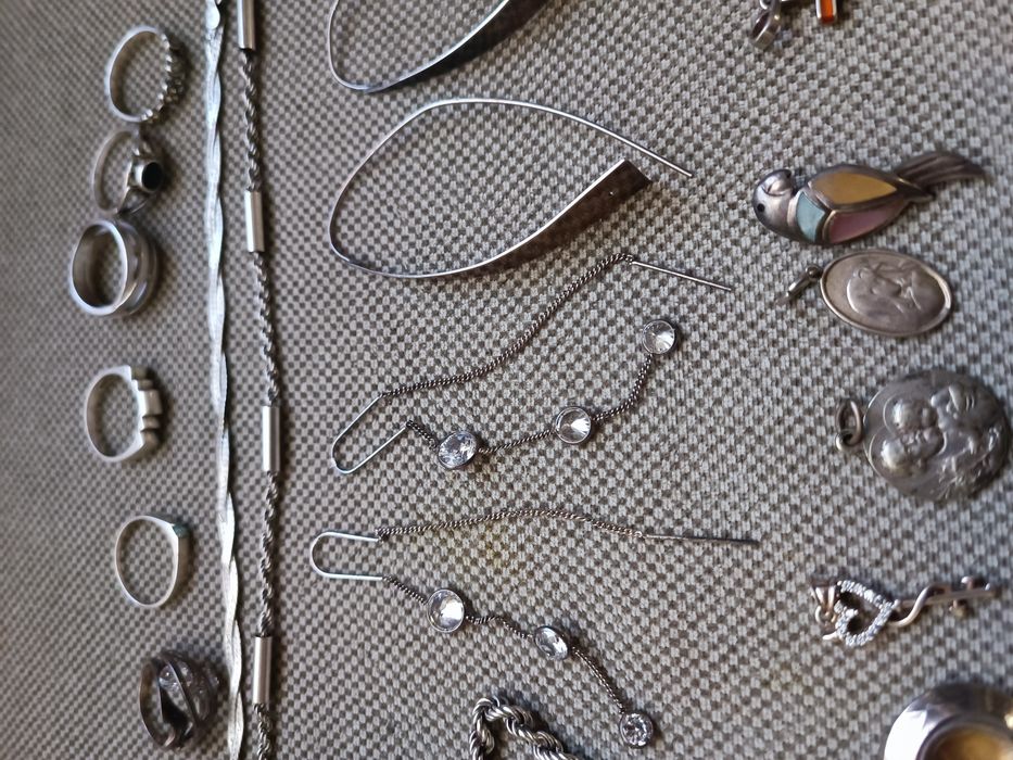 Сребърни неща, висулки,  пръстени