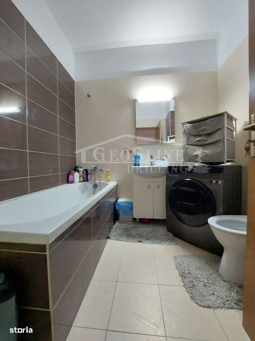 Apartament 2 dormitoare 1 Open-space Parcare privată extra