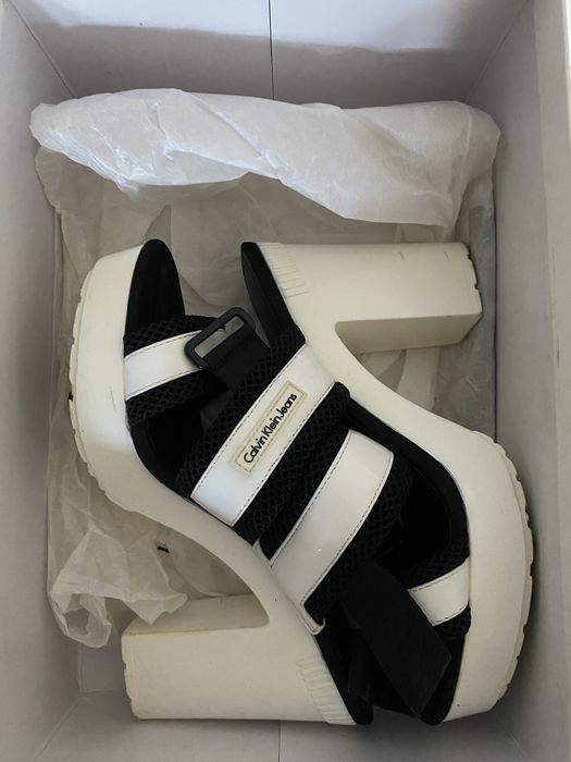 Calvin Klein сандали