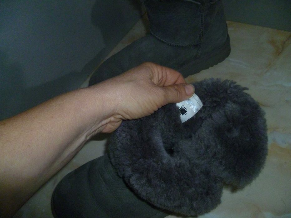 UGG оригинални ботуши №40