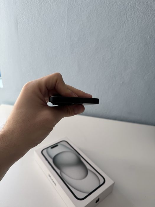 Iphone 15 black / 128 gb / liber de retea / 13 14 s23 24 pro max