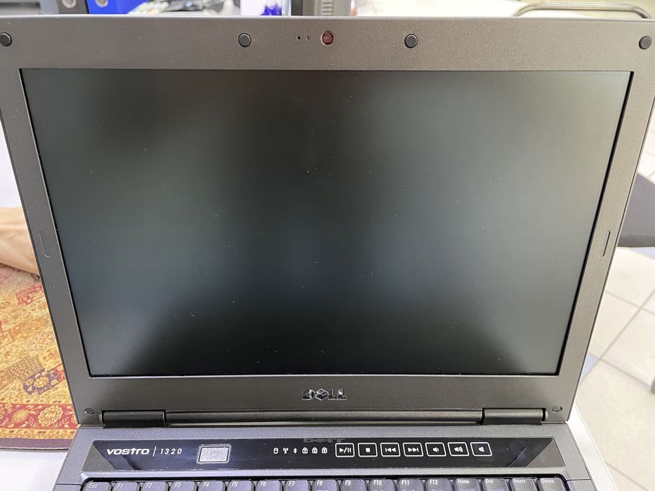 Ноутбук Dell vostro 1320