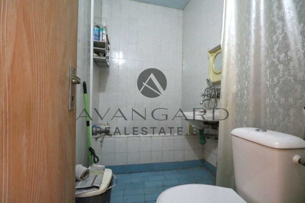 Продава се Многостаен апартамент в Пловдив, Изгрев - 101 кв.м за 1139 €/кв.м - Снимка #5