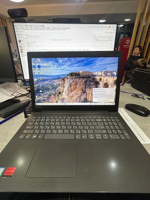 Lenovo ноутбук Продам