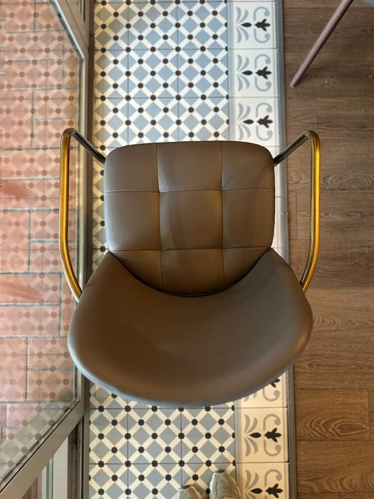 Трапезен  стол- сив