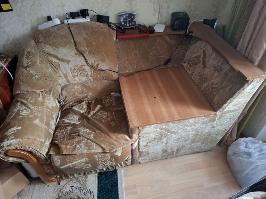 Отдадим мебель: кресло, шкаф, стенка, тумбочки