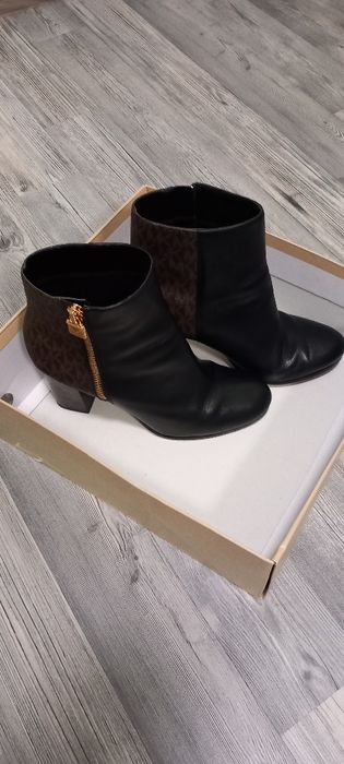 Michael Kors  Michael Kors