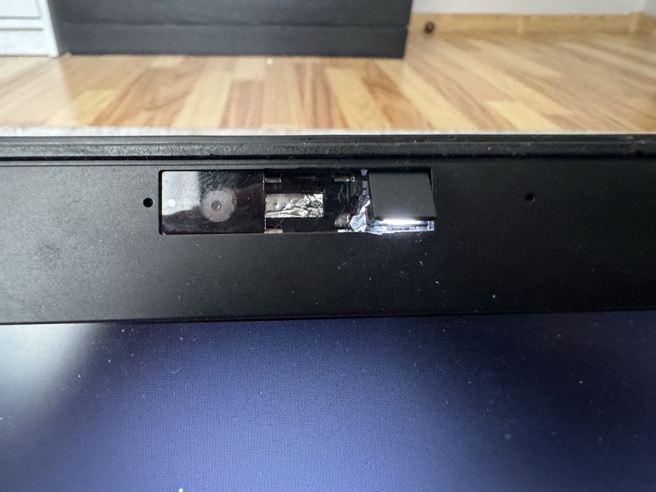 Vând HP EliteBook 2570p, i5-3210M, 8GB RAM DDR3, SSD + HDD (Caddy)
