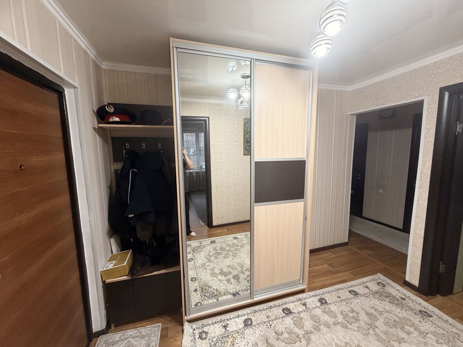 Продам прихожую