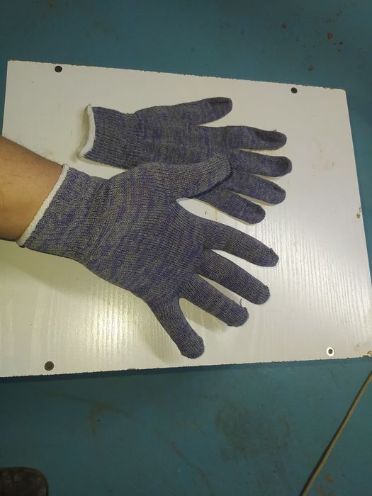 Perchatkalar sotiladi