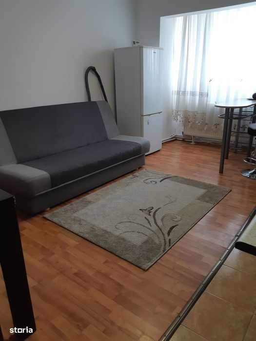 Apartament 2 camere Zamca de inchiriat.