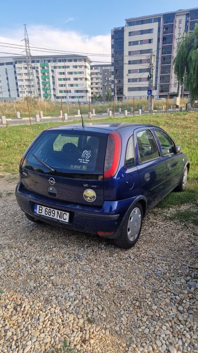 Vand masina veche opel corsa