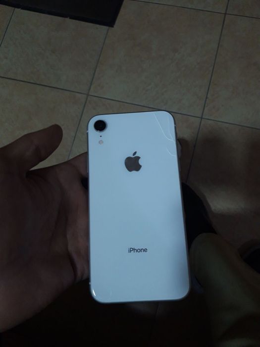 iPhone Xr sotiladi