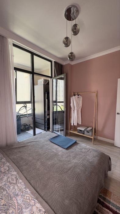 ЖК Амир Ровбакиева,  Мега