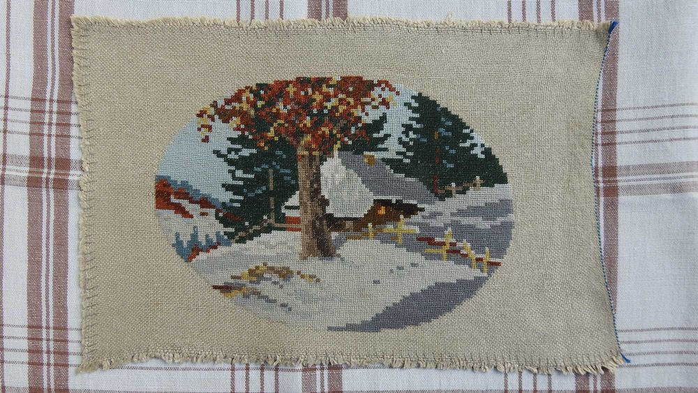 Гоблени: Слънчева есен, Зимна приказка, Старият мост, Снежното градче