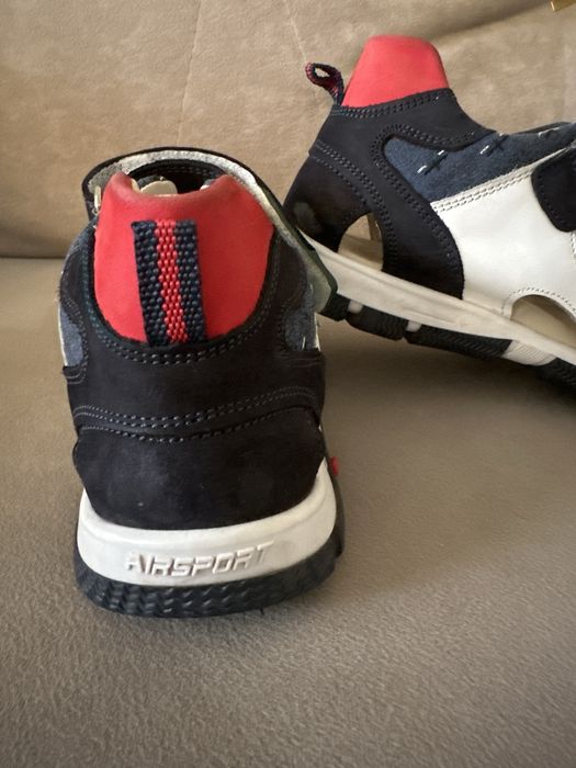 Сандали на мальчика