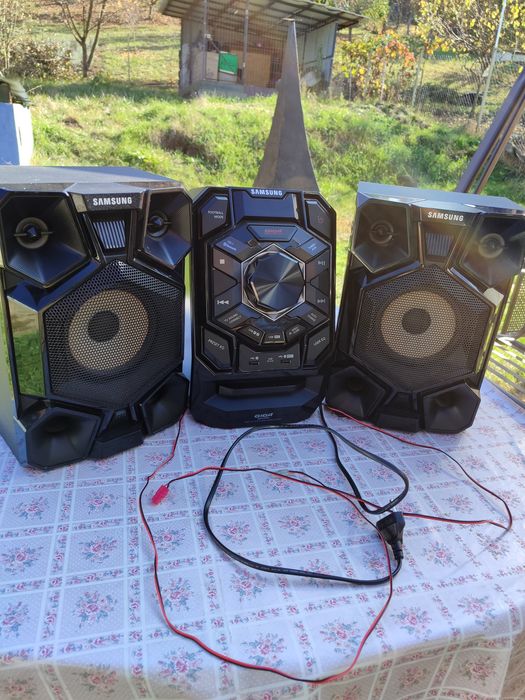 Vând sistem audio Samsung Giga Sound MX-J630 – stare foarte bună