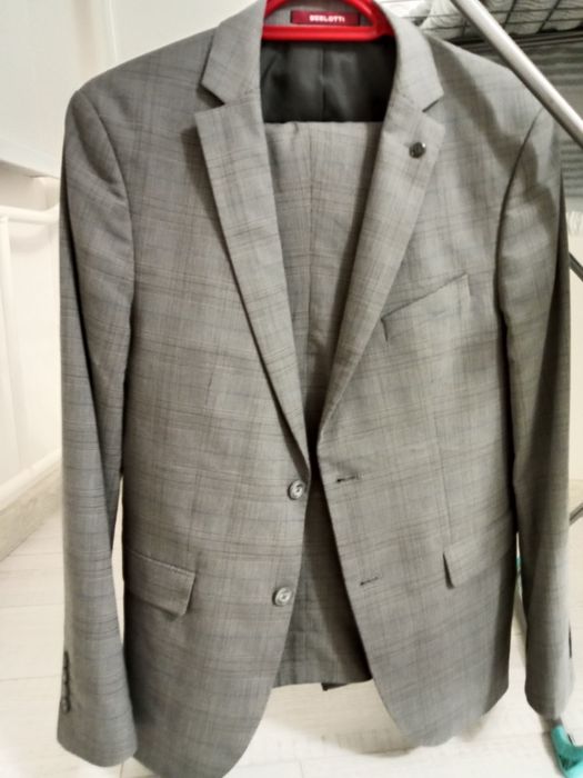 Костюм сатылады көк сұр