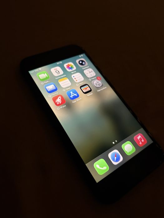 Iphone se 2020года