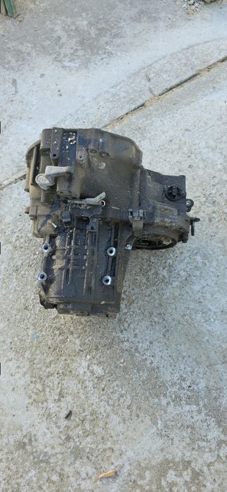 Cutie viteze manuala nissan primera P12 1.6i 1.8i benzina dezmembrez