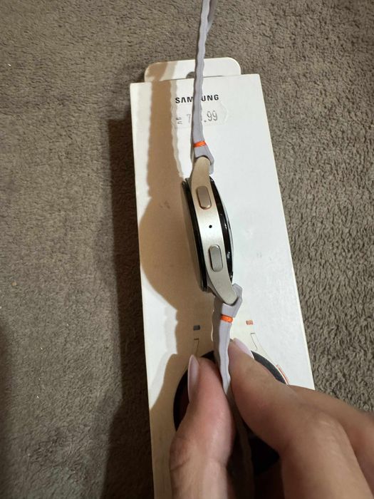 Samsung Watch 7 в гаранция неразличим от нов!