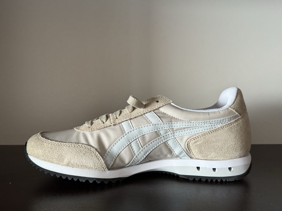 Onitsuka Tiger New York 42номер 26.5см Стелка Нови с Кутия