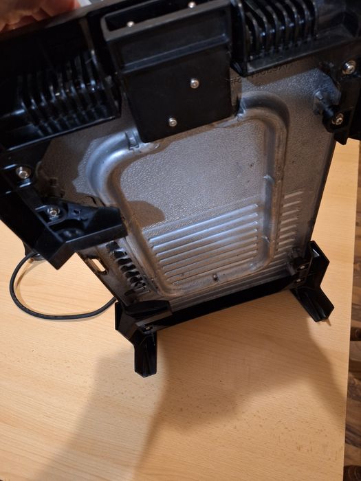 Електрическа скара Crown, незалепващо покритие