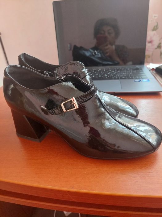 Продам полусапожки  импортные