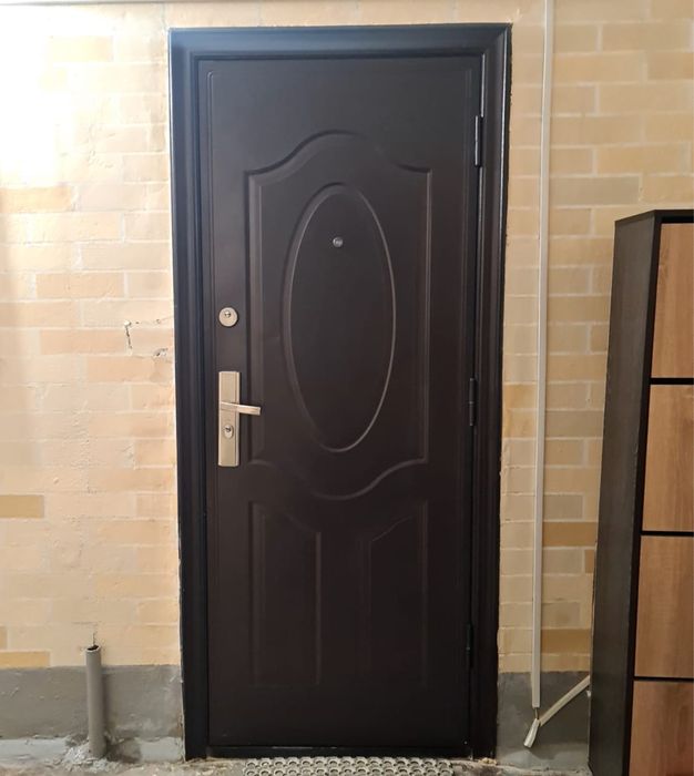 Продам Входную дверь