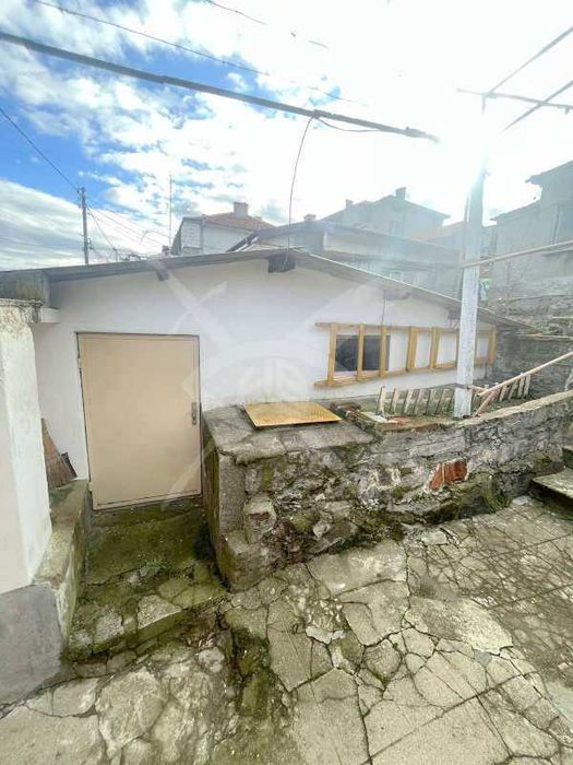 Продава се Къща в Карнобат - 60 кв.м за 750 €/кв.м - Снимка #9