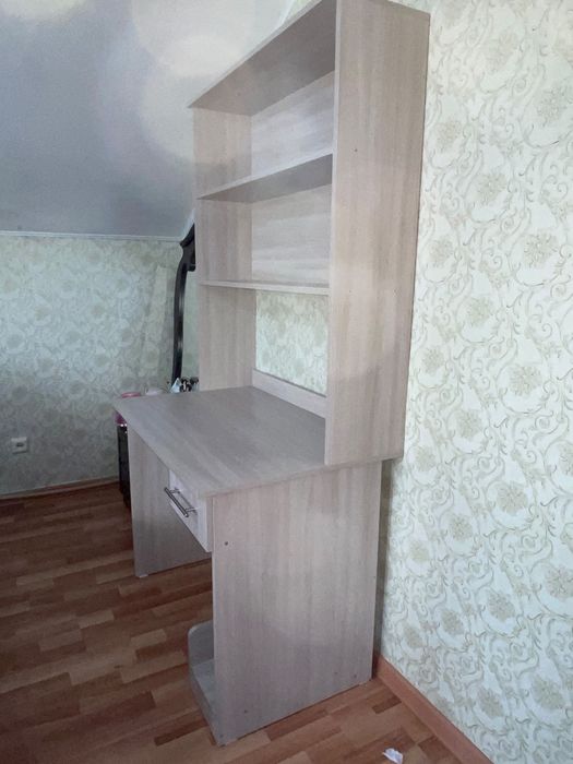 Компьютерный стол. Продам недорого