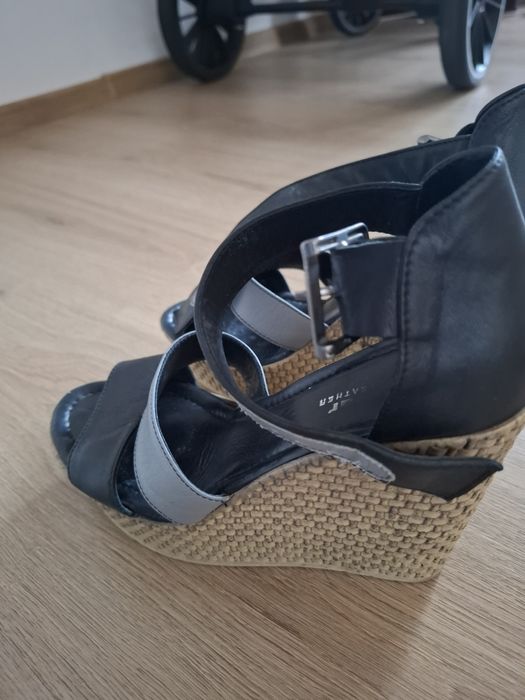 Сандали.      37