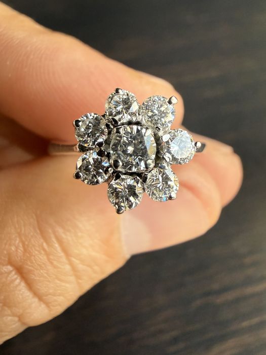 Inel aur 18 k cu diamante naturale 0,80 karate certificat