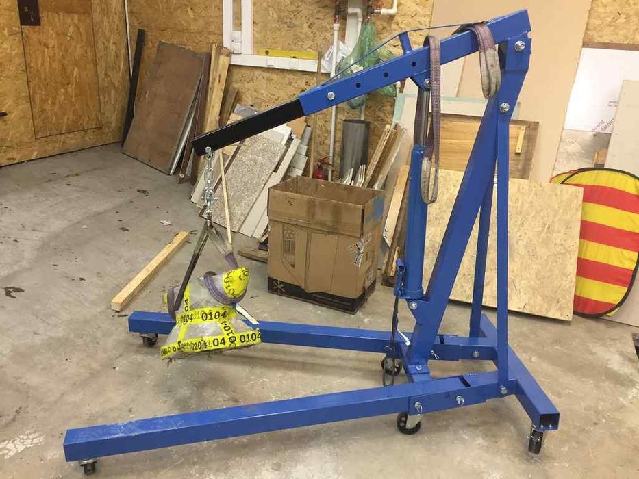 Аренда крана для подъема двигателя и грузов