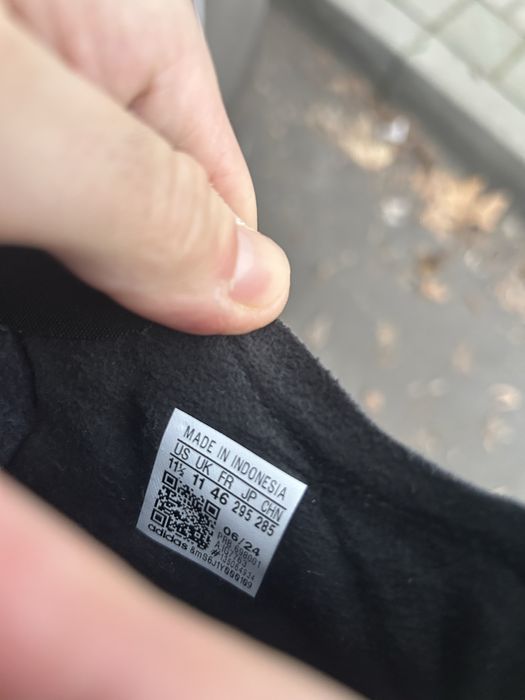 Adidas бутонки,Нови,Оригинални!