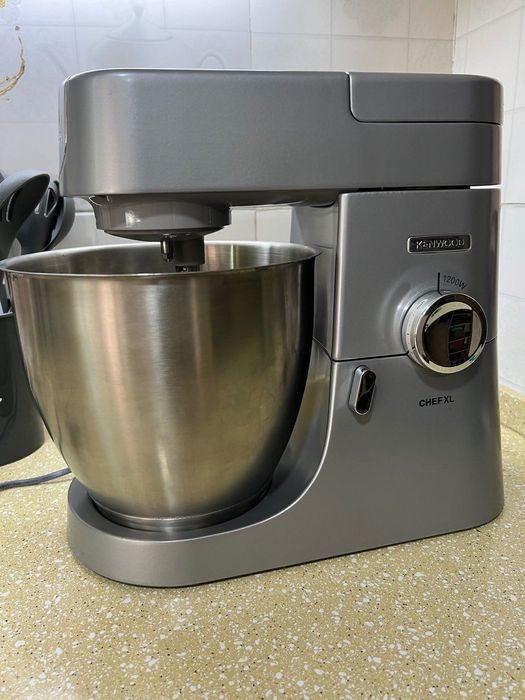 Миксер планетарный Kenwood