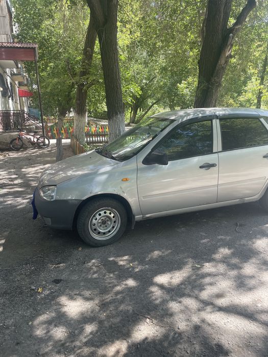 Продаю Лада Калина