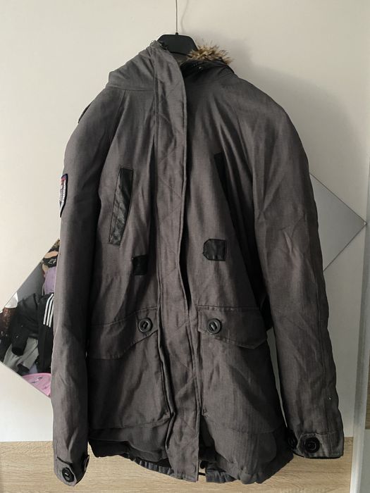 Geaca iarna canadiana