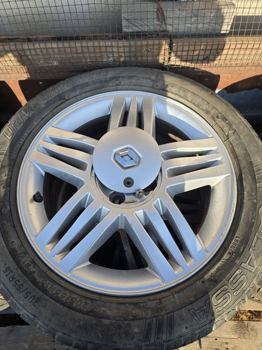 Set 4 roti complete 205/55 R16