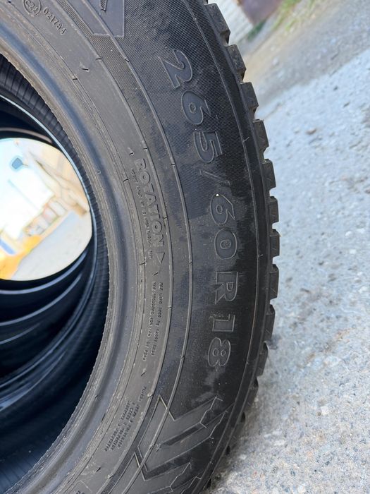 Шины шипованные, зимние Nokian 8
