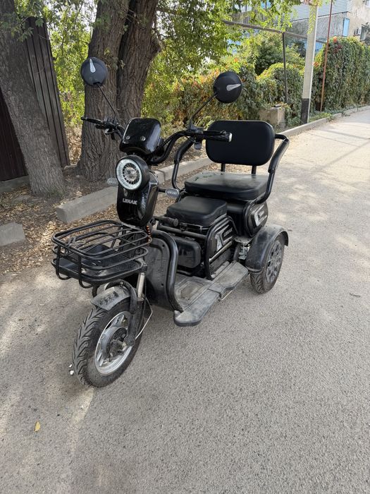 Продам Трицикл Электрический