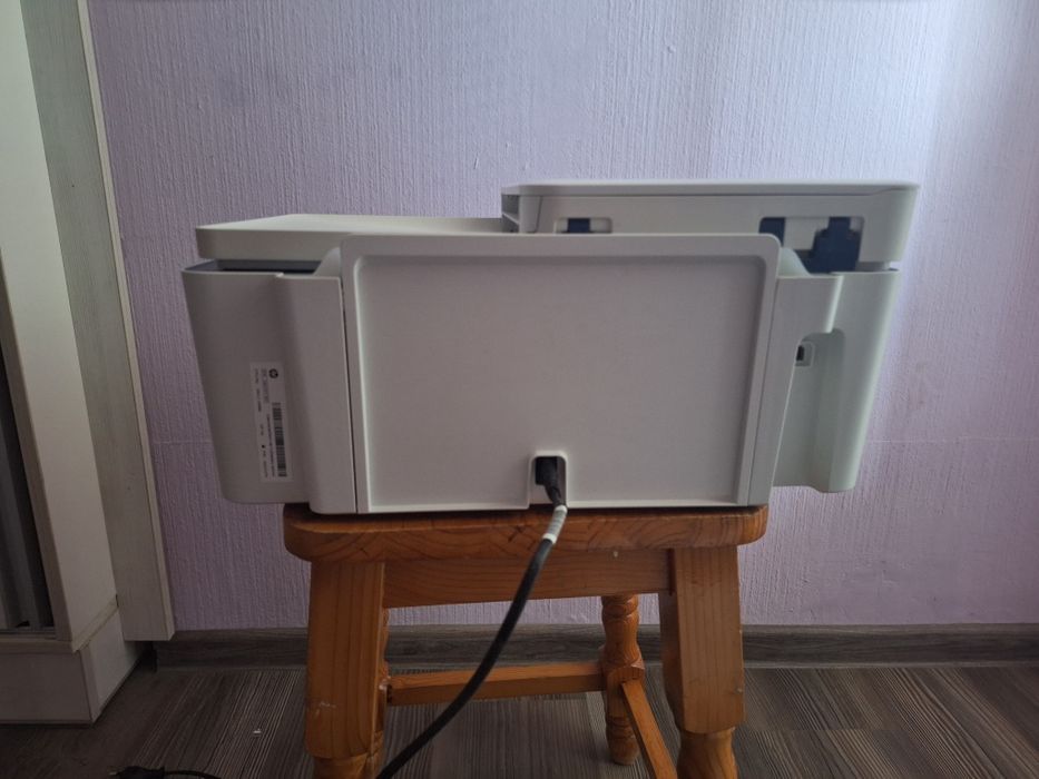 Многофункционално устройство HP Deskjet 4130e