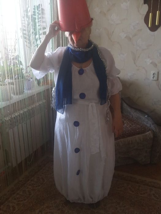 Костюмы разные  для любимого праздника.