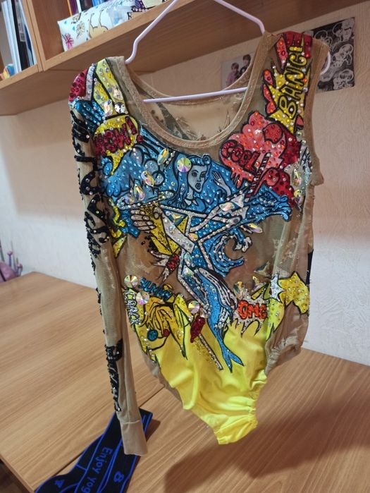 Купальник для художественной гимнастики