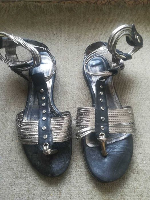 Дамски  пантофки в два цвята