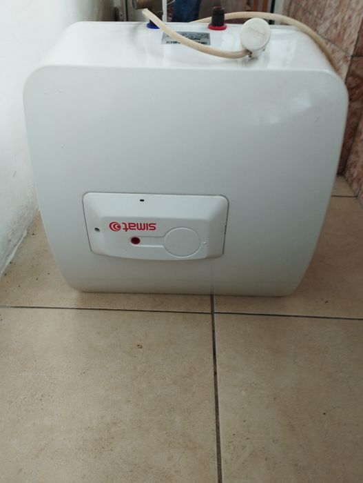 Boiler electric 30 litri 1200 w