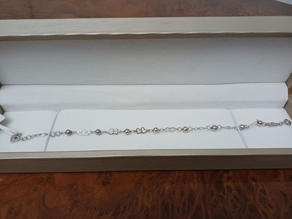 Продам браслет серебро