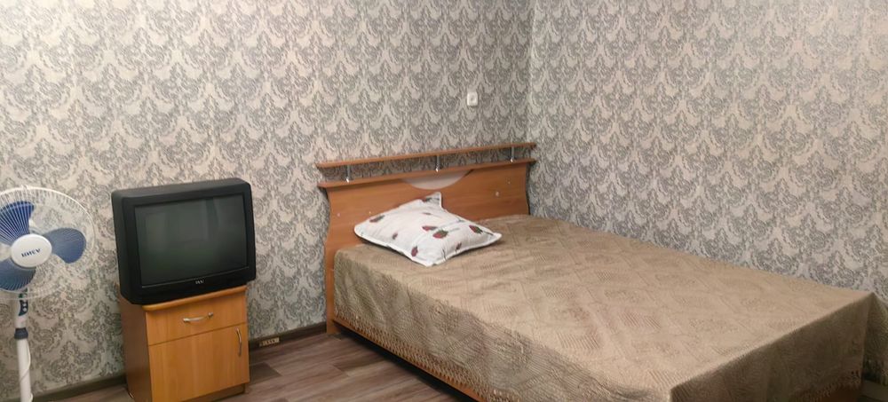 Продам 1 комнатную квартиру г Лисаковке.